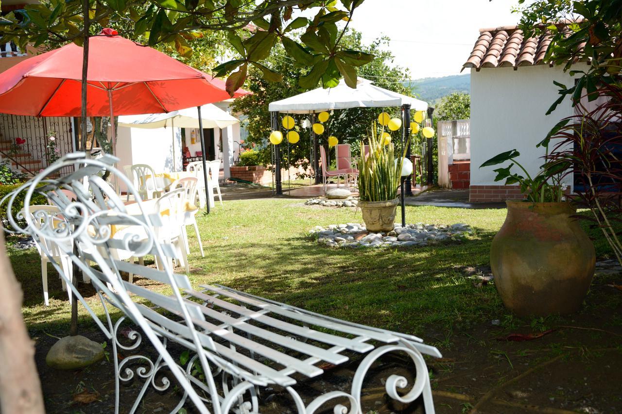 Hotel Campestre La Loma Curití Exteriér fotografie